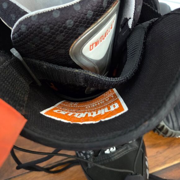 THIRTYTWO Snowboard Boots LASHED Level 3 Model 10 Black 32 Lace Up Men's 9.5 - Picture 13 of 14